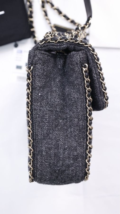 Chanel 19年灰色毛呢皮穿链滚边cf单肩包-6