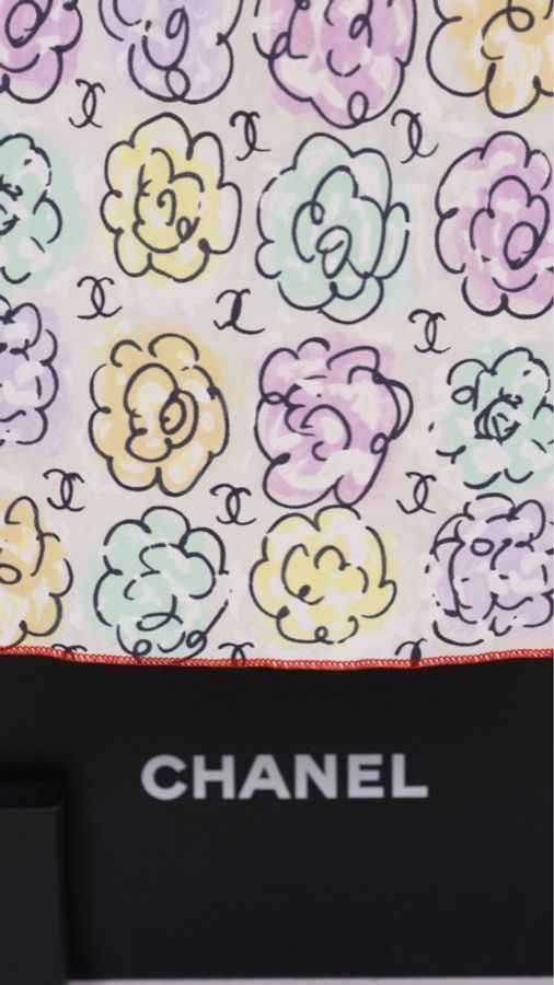 Chanel 98年彩虹山茶花涂鸦T恤短袖上衣-9