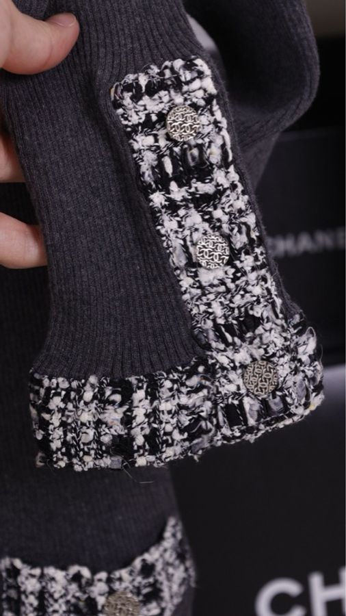 Chanel 04年灰色针织黑白格纹滚边两口袋开衫外套-26