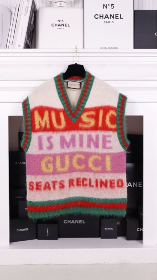 Gucci 100周年纪念款彩色拉绒马海毛字母针织马甲外套-0