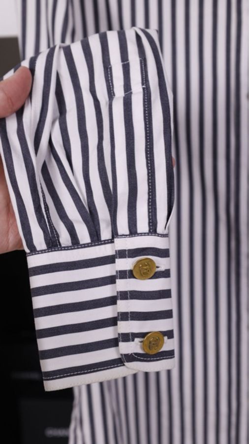 Chanel黑白条纹金扣衬衫上衣外套-17