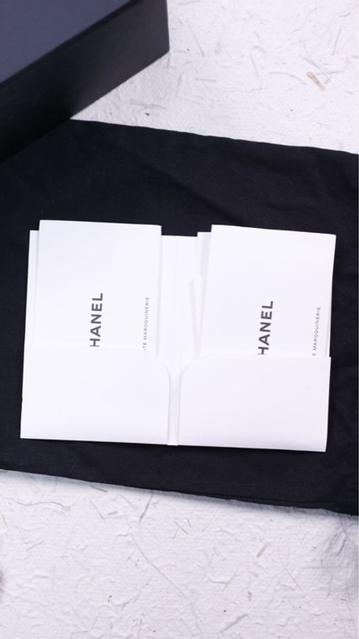 Chanel 21A女士城堡系列秀款红金衣架mini单肩包-10