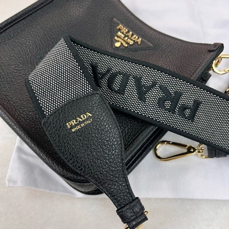 Prada shoulder bag 1BH191-2