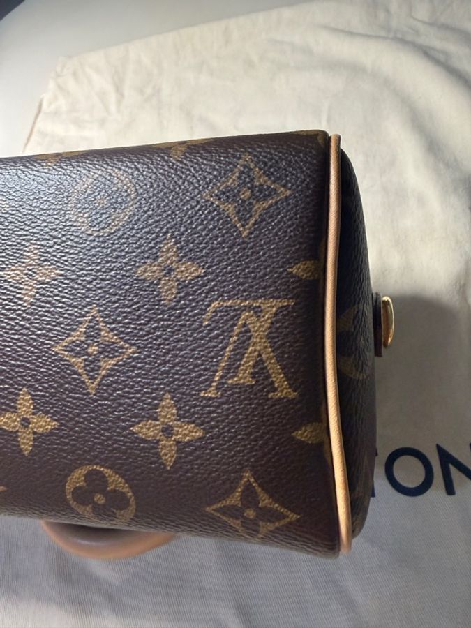 LV 路易威登 老花Speedy 20 波士頓包-9