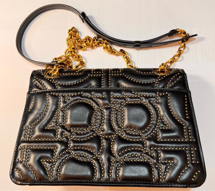 Salvatore Ferragamo 黑金鉚釘掀蓋鍊包-1