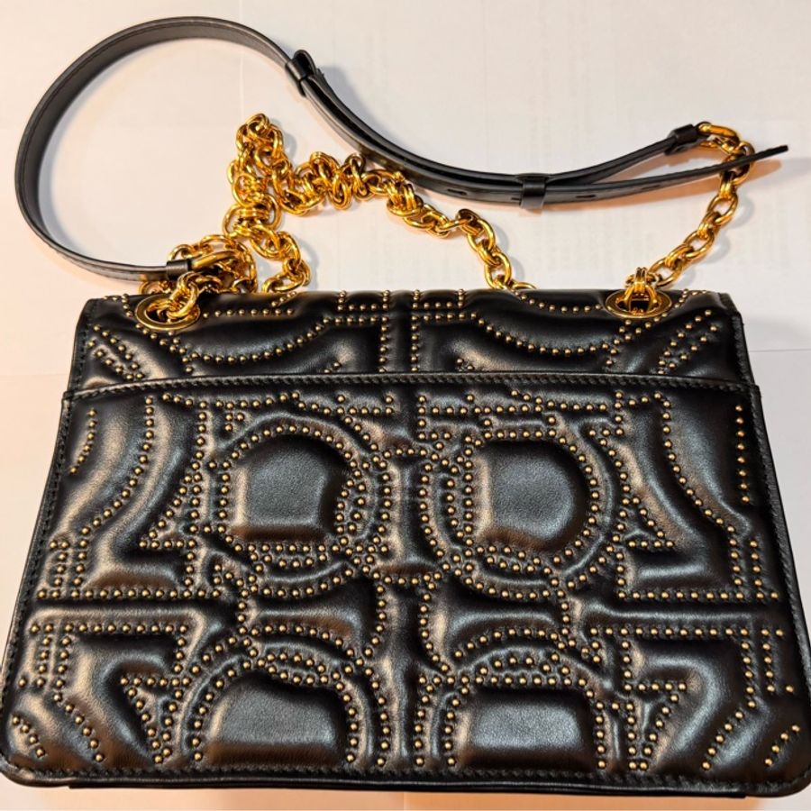 Salvatore Ferragamo 黑金鉚釘掀蓋鍊包-6