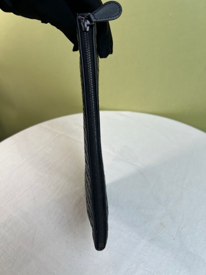 Bottega Veneta/葆蝶家 黑色編織手拿包 尺寸24*2*16-12