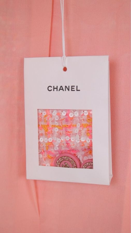 Chanel 19年邮轮系列秀款粉橘格纹亮片拉链长款上衣外套-10
