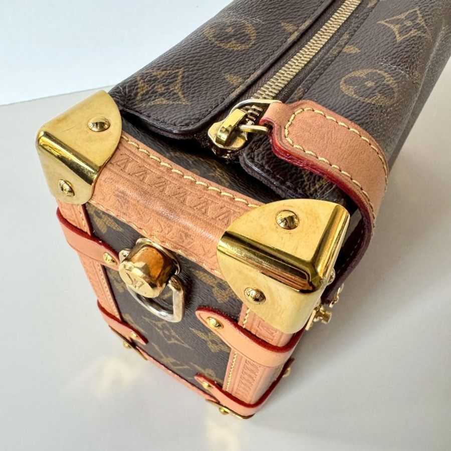 LV 秀款 爆款 老花 SIDE TRUNK 軟箱包 箱子包 M46358-3