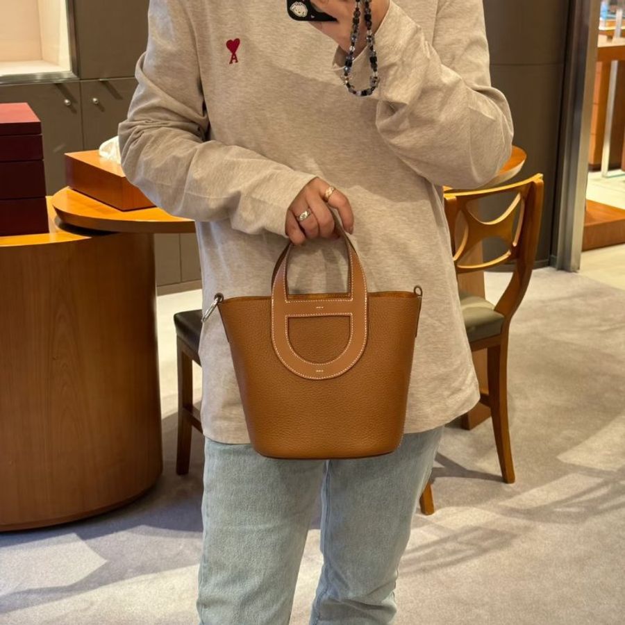 HERMES In The Loop 18 - Gold 37 金棕金 B-9