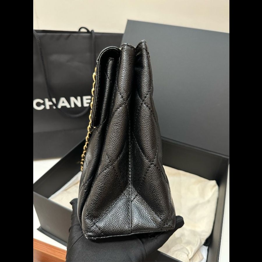 Chanel黑金荔枝皮郵差公文鏈條包-4