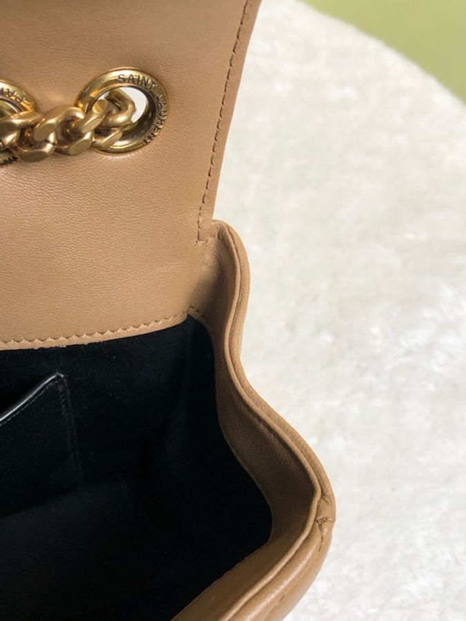 Saint Laurent/聖羅蘭 奶茶色金扣LouLou信封包鏈條包 25年 有塵袋鏡子子袋-12