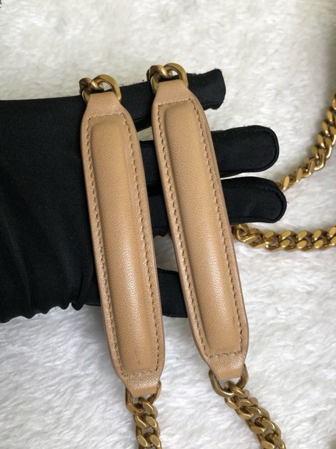 Saint Laurent/聖羅蘭 奶茶色金扣LouLou信封包鏈條包 25年 有塵袋鏡子子袋-15