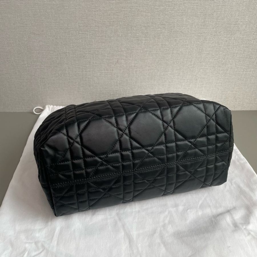 Dior迪奧 Toujours 中號黑色土著手提包
98新✨️-6