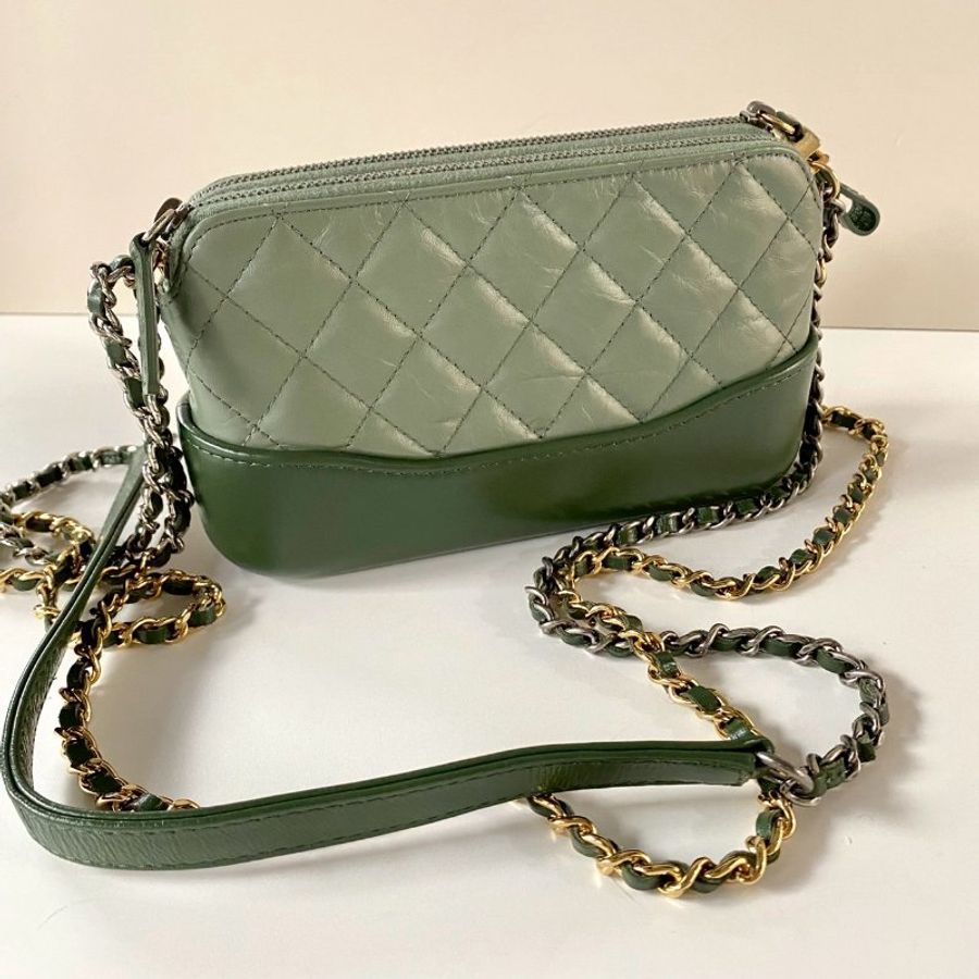 CHANEL Gabrielle 抹茶綠 羊皮 金鍊 MINI 流浪包 WOC-1