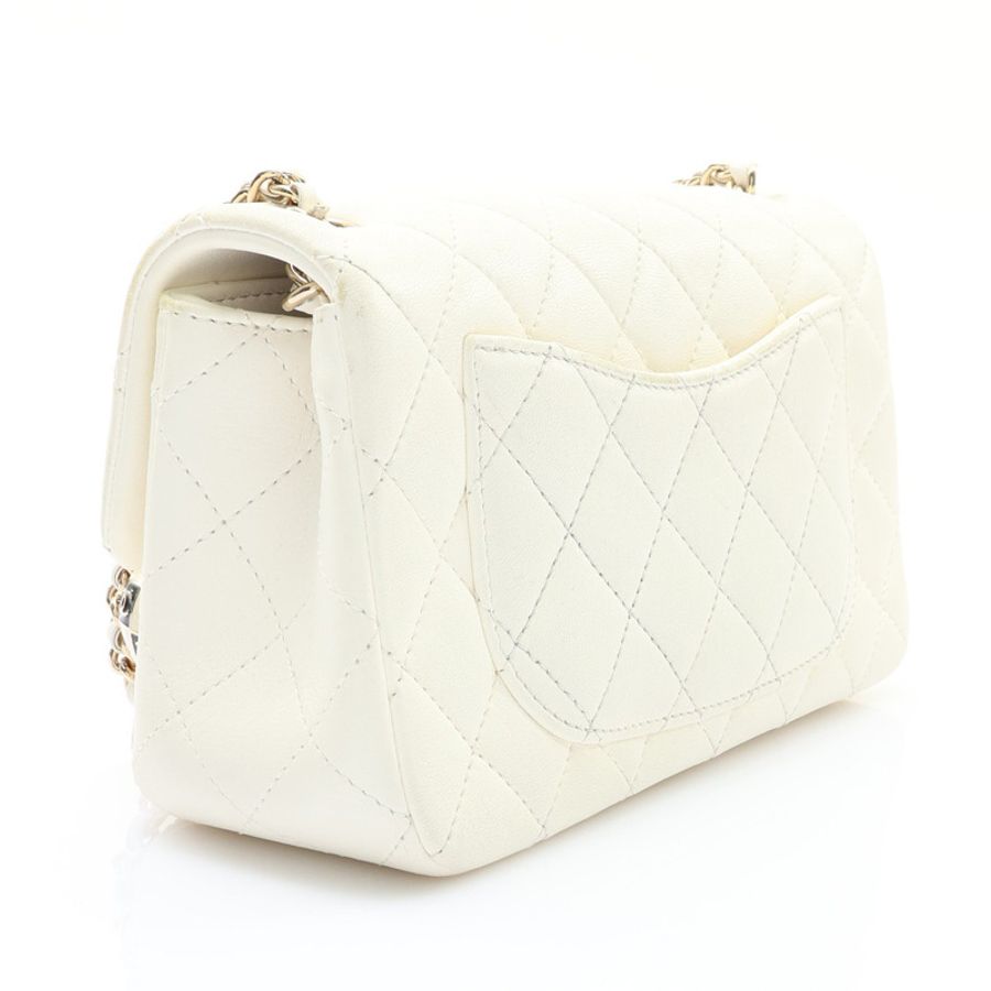 白色 牛皮 Classic Flap 20 鏈帶肩背包 (足球款)【CHANEL 香奈兒】-1