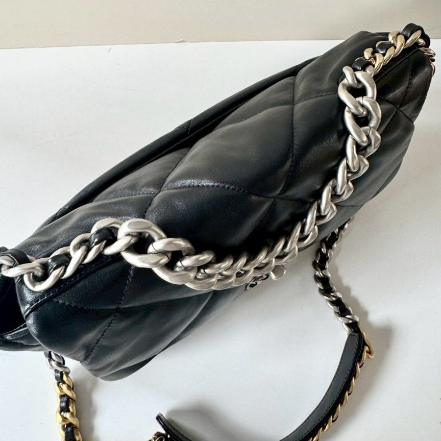 CHANEL 19 黑色 小羊皮 銀釦 金銀鍊 30cm 手提 斜挎 中型 口蓋包 AS1161 芯片款-5
