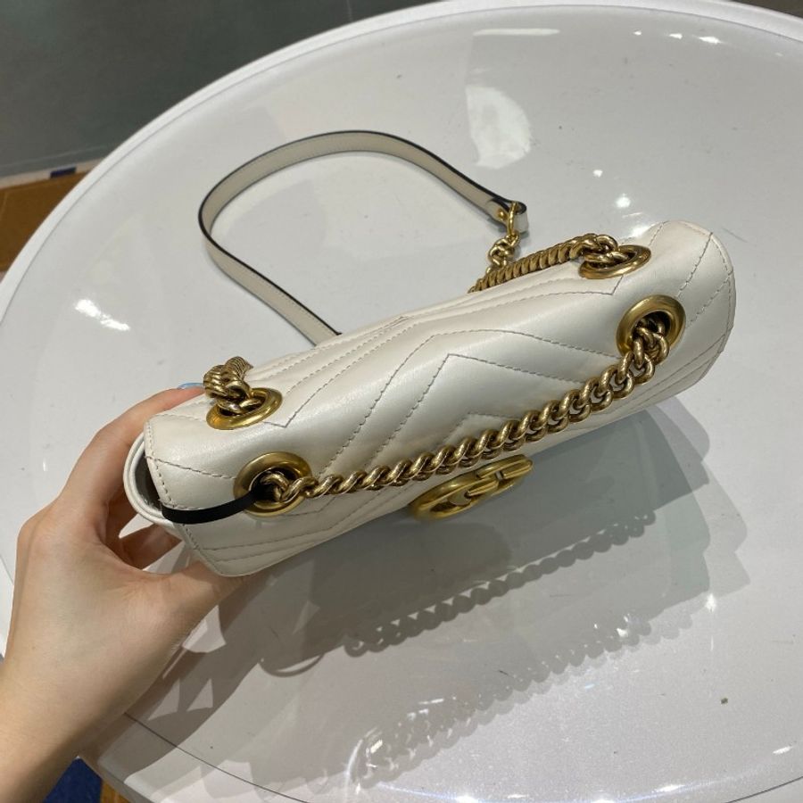 GUCCI古驰Marmont白金马蒙22小号斜挎单肩包22 x 13 x 6-11
