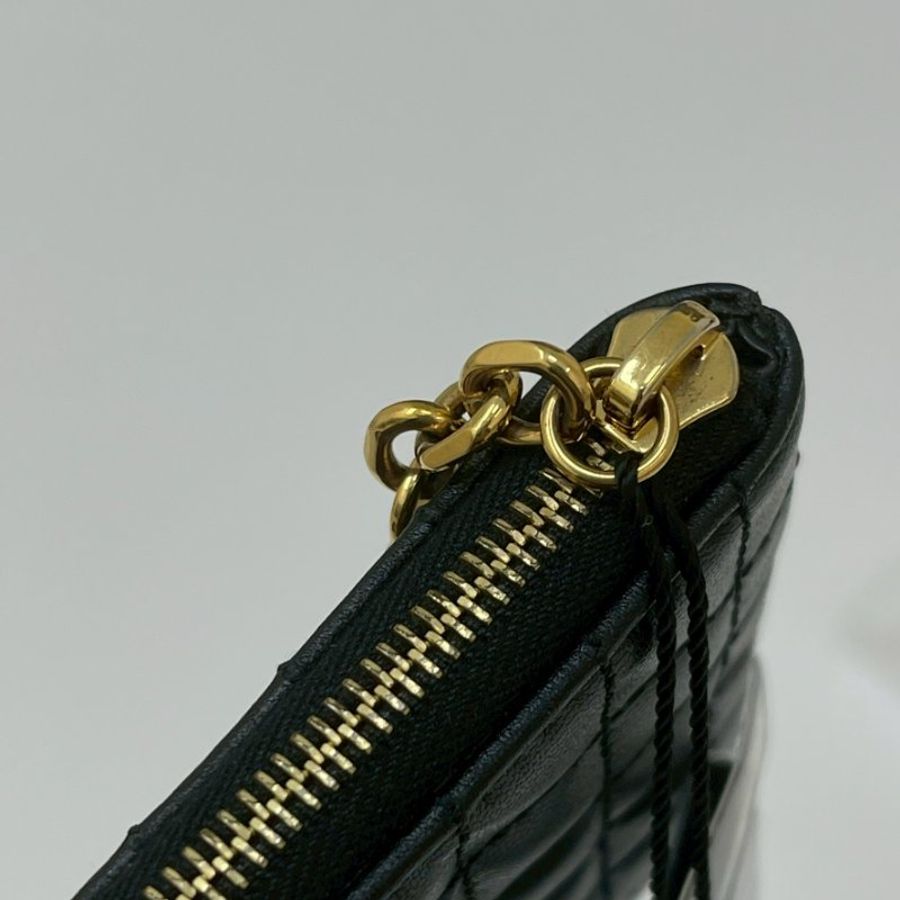 CELINE C Charm 絎縫小牛皮零錢包-6