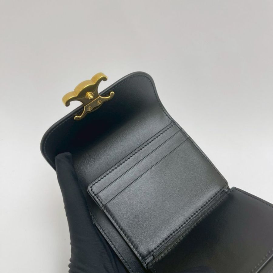CELINE 亮面牛皮革TRIOMPHE三折短夾-4