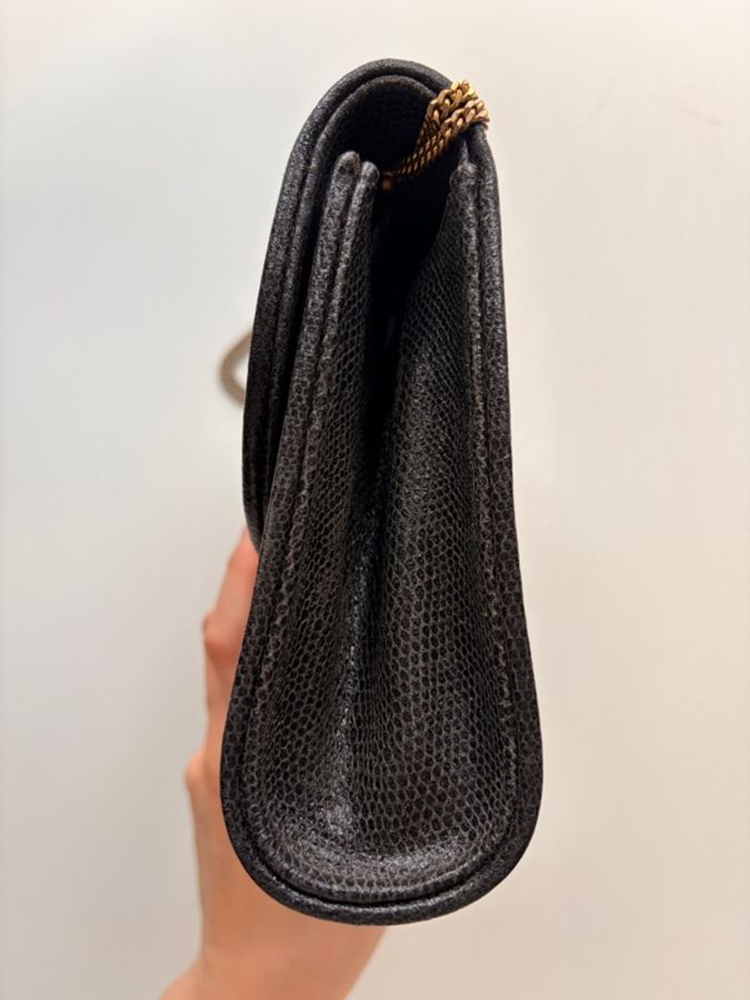 1989年購證 Fendi 經典黑金羅馬錢幣扣掌紋皮鏈條包 斜背包-24