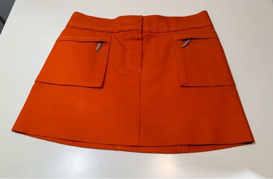 《新歡舊愛》正品LV路易威登橘紅色版挺短裙36/S-6
