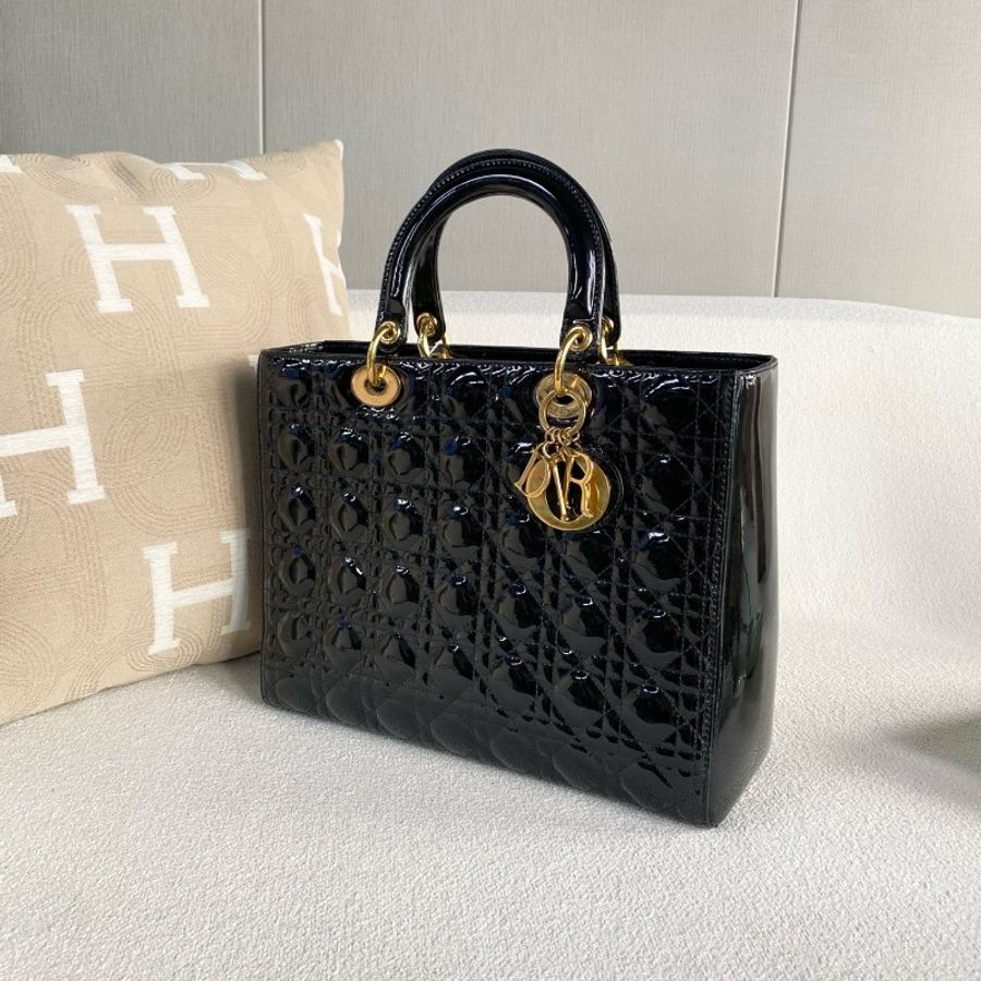 Dior迪奧黑金漆皮七格戴妃包-5