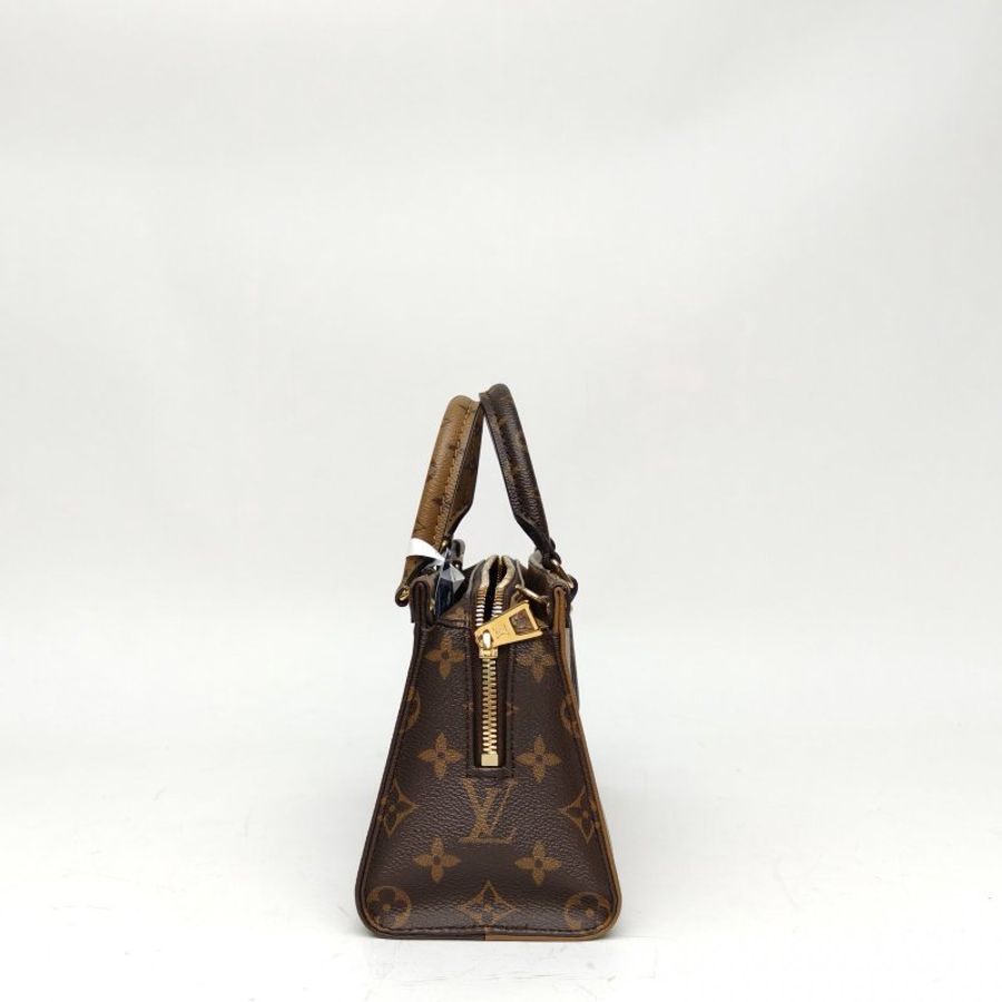 LOUIS VUITTON OnthegoEastWest橫版三合一老花PVC晶片肩背包-3