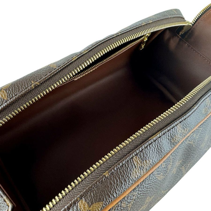 路易威登 LOUIS VUITTON Second Bag 手提包袋 Monogram Dopp Kit 帆布棕色男士 M44494 z10330-4