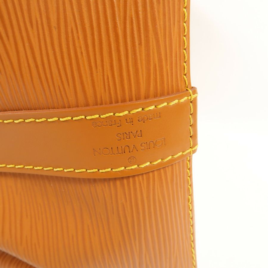 LOUIS VUITTON Epi Petit Noe肩背袋-8