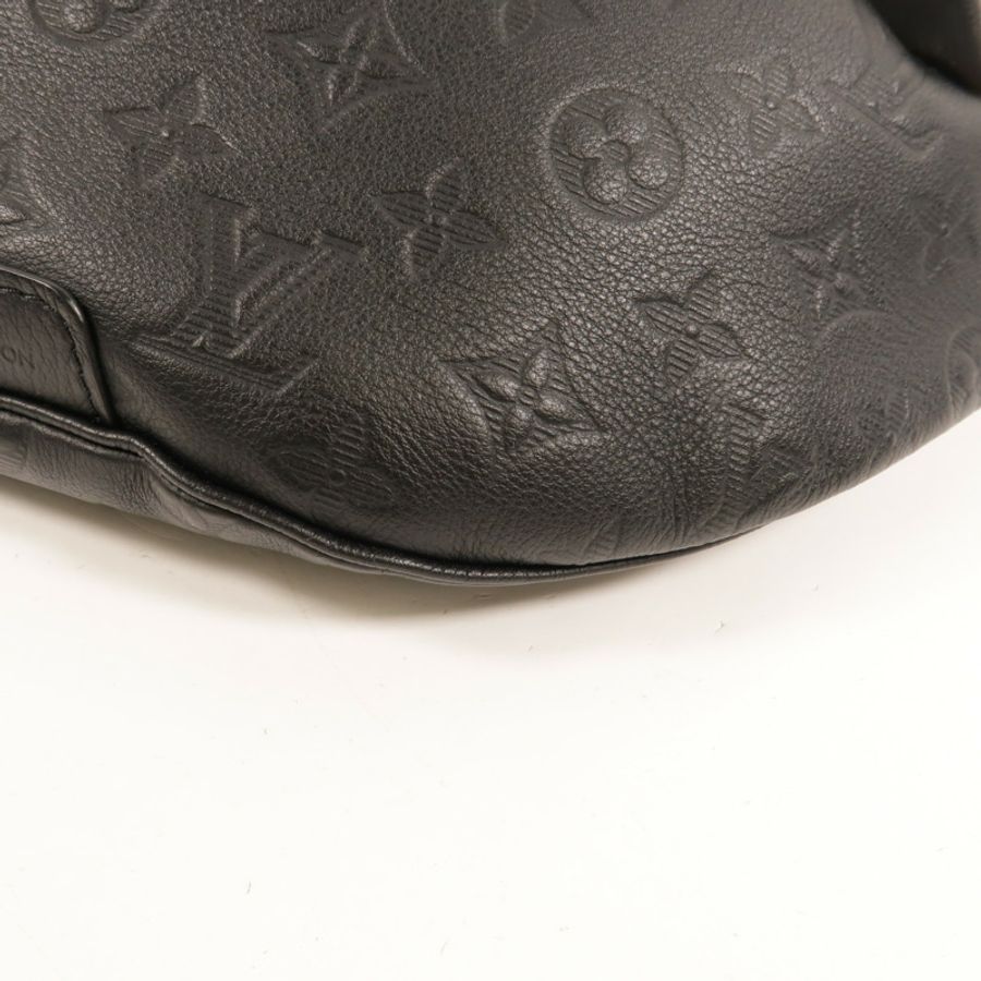 LOUIS VUITTON Monogram Shadow Discovery Bumbag腰包-11
