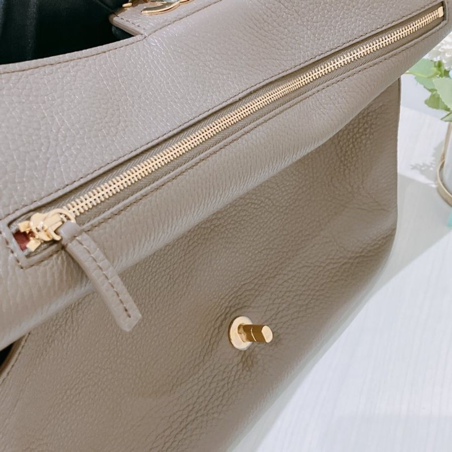TK2106 香奈兒 大象灰金扣 特大號蓋手袋 32cm Maxi Flap bag Grained Calfskin Grey X GHW-12