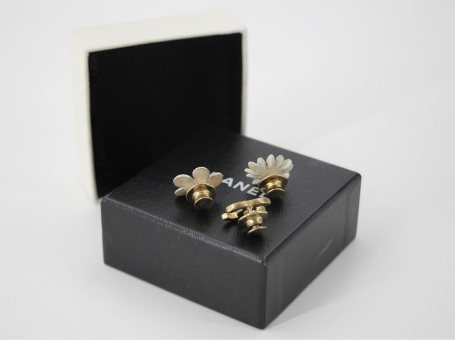 Chanel Vintage 10P 琺瑯粉紅山茶花+菊花+粉紅CC三件套裝胸針-3