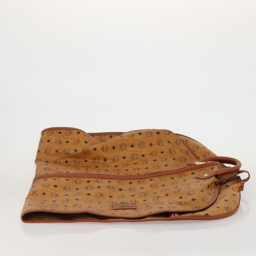 【日本直送】MCM Vicetos 標誌圖案服裝罩 皮革 棕色 金色 正品 BA13677V-2