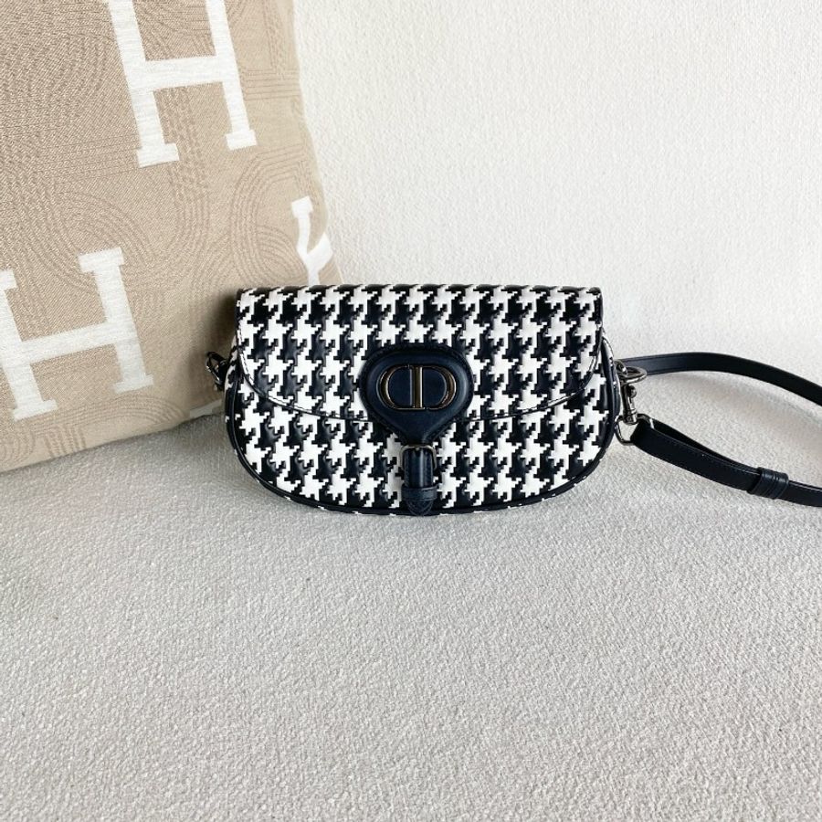 Dior 千鳥格 bobby馬鞍包 牛皮-2