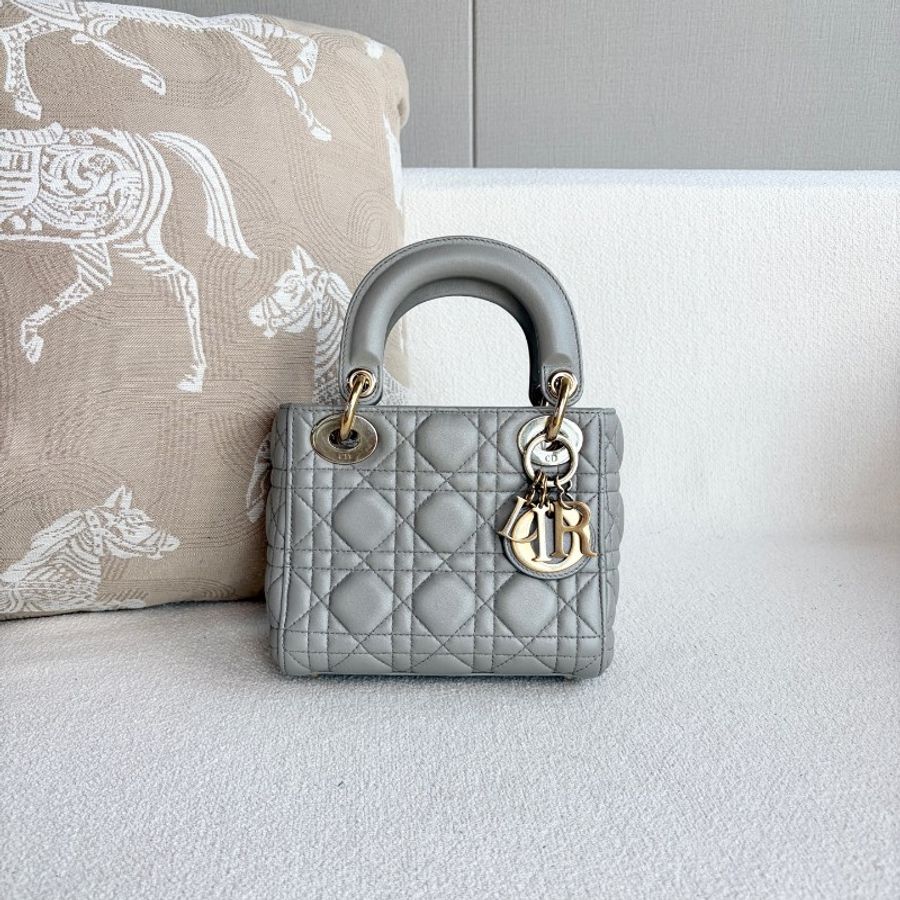 Dior lady dior 灰色金扣戴妃三格-2