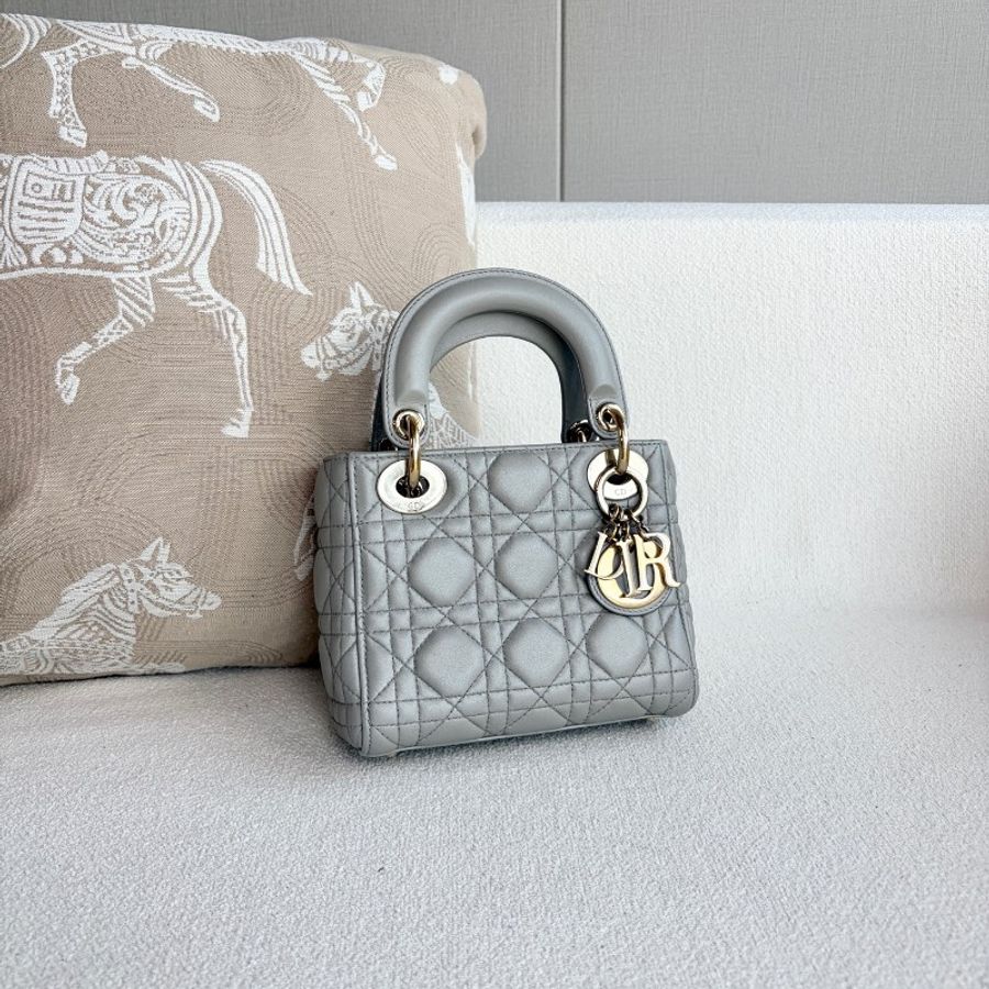 Dior lady dior 灰色金扣戴妃三格-6