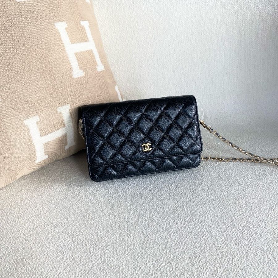 Chanel 黑金Woc鏈條包 黑色金扣 斜背包肩背包-4