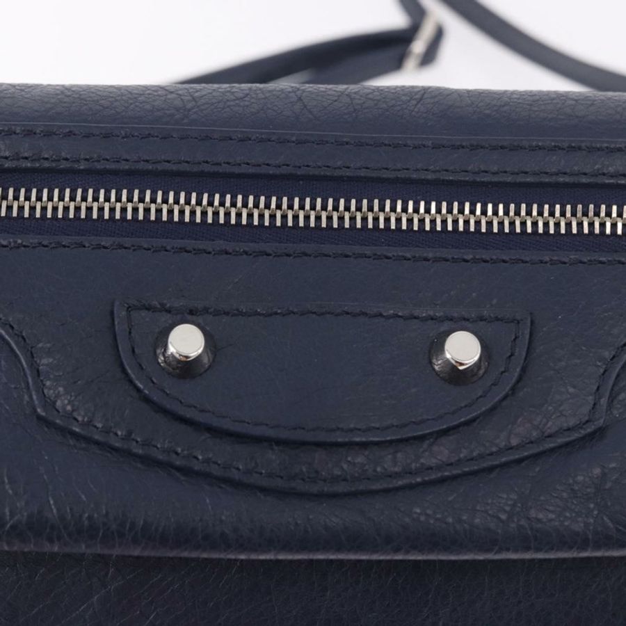 【日本直送】BALENCIAGA 經典信封式單肩包,皮革材質,海軍藍/銀色,貨號 319376,正品編號 189069V-16