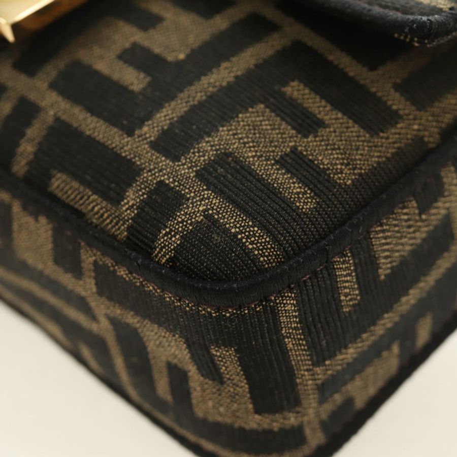 【日本直送】FENDI 鏈條 Zucca 帆布 Mamma Baguette 手袋 2way Brown Black Auth 189061SV-16