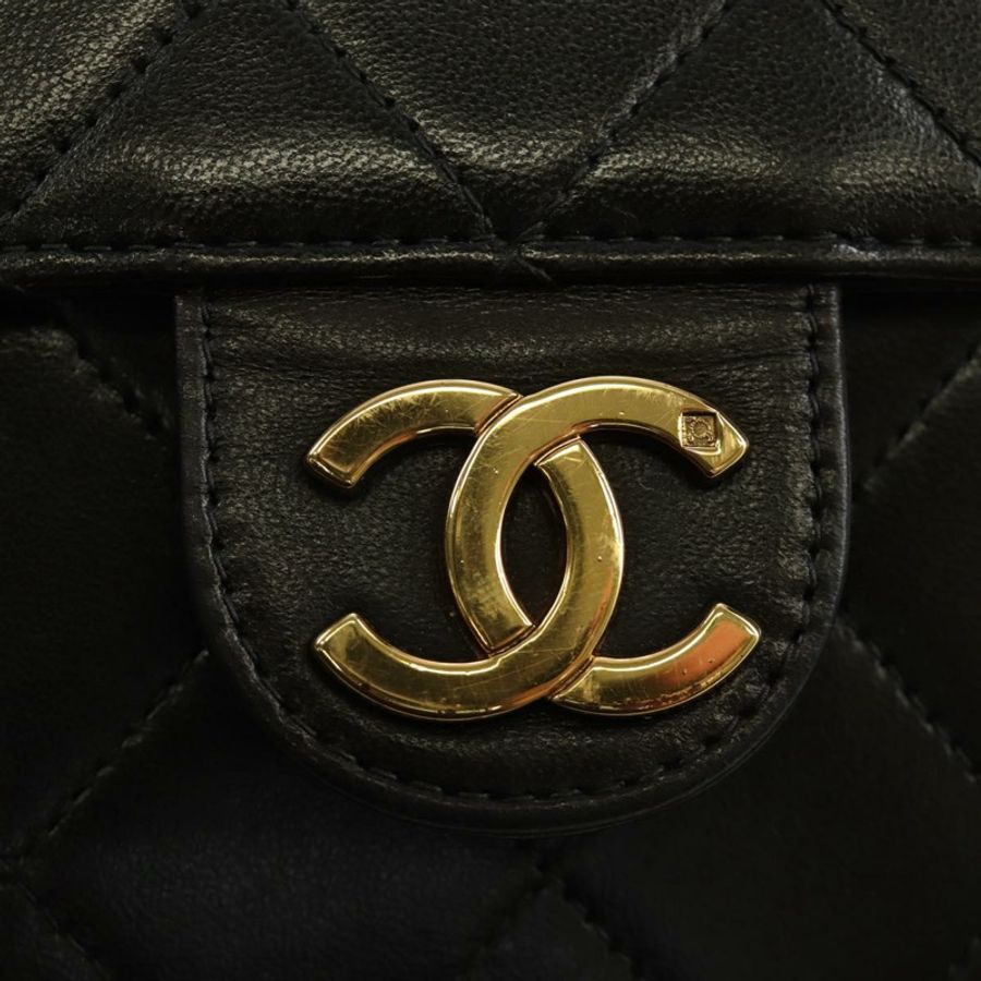 【日本直送】香奈兒 (CHANEL) 絎縫鏈條肩背包,羊皮材質,黑色,金色雙C標誌,貨號 189753V-19