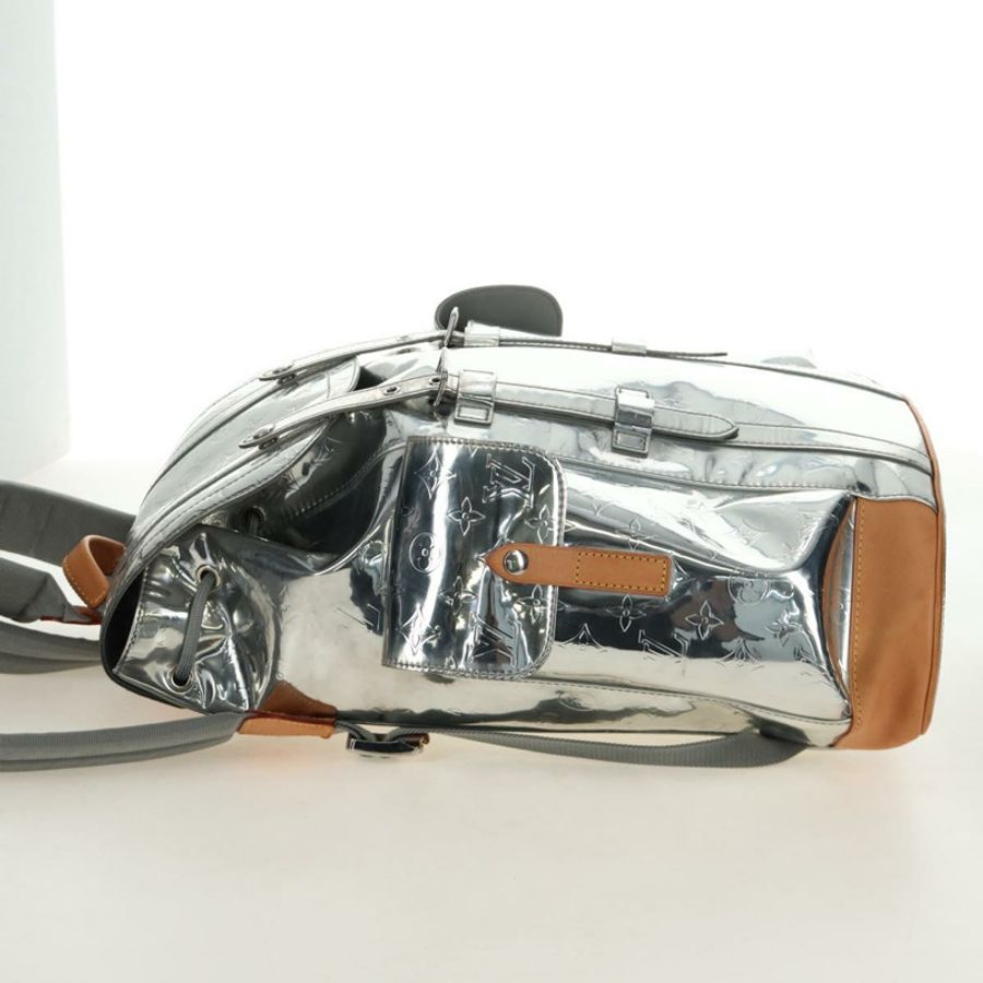 【日本直送】路易威登 Monogram Miroir ChristopherPM 雙肩包 銀色 M58756 bs35728SAV-2
