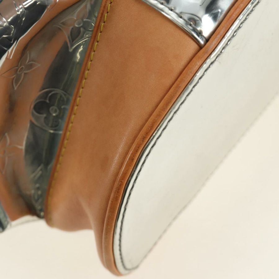 【日本直送】路易威登 Monogram Miroir ChristopherPM 雙肩包 銀色 M58756 bs35728SAV-17