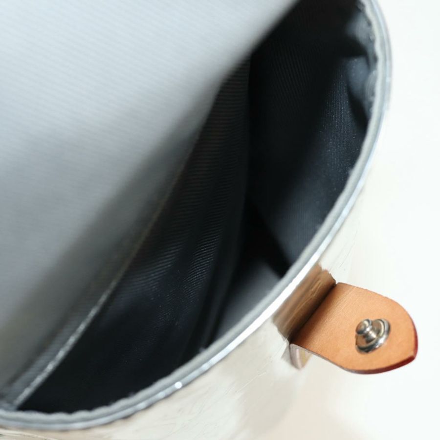 【日本直送】路易威登 Monogram Miroir ChristopherPM 雙肩包 銀色 M58756 bs35728SAV-23