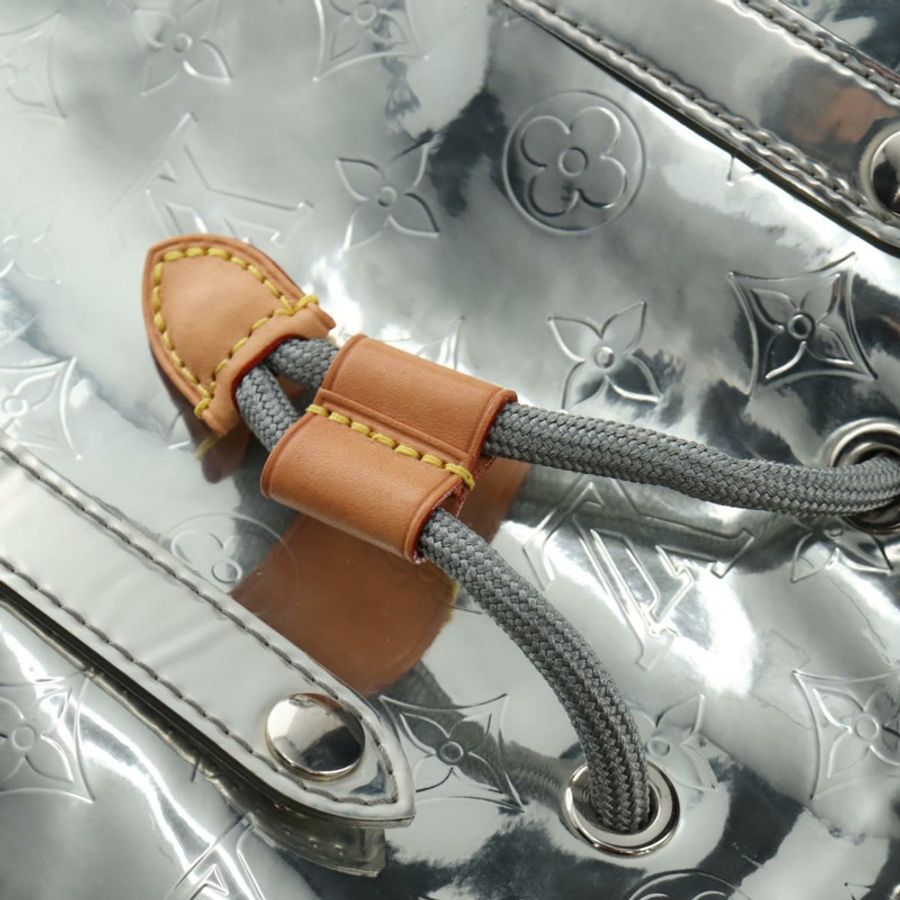 【日本直送】路易威登 Monogram Miroir ChristopherPM 雙肩包 銀色 M58756 bs35728SAV-27