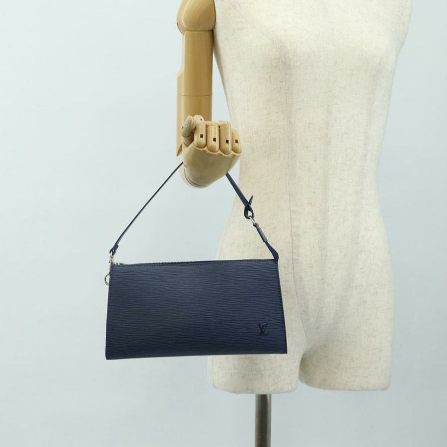 【日本直送】路易威登 Epi Pochette 配件袋藍色 M52945 LV 正品 189654V-21