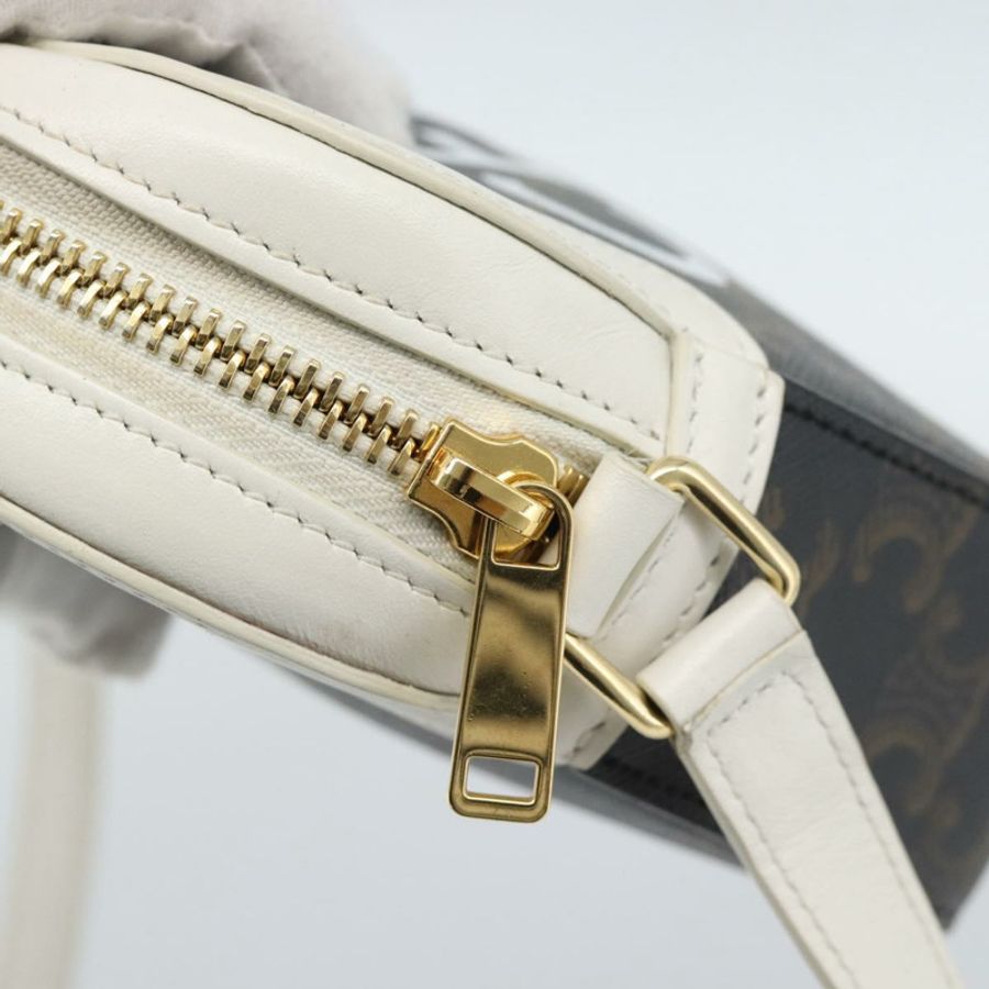 【日本直送】CELINE Triomphe 黑色金色皮革肩背包 正品 ka5013A-9