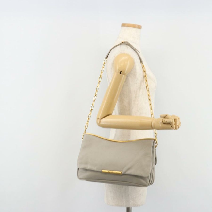 【日本直送】Miu Miu 鏈條單肩包 皮革 灰色 金色 正品 BA13736V-26