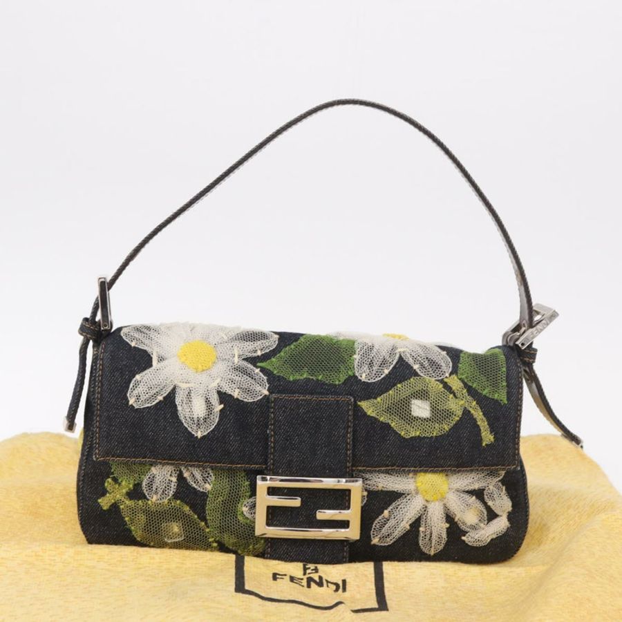 【日本直送】FENDI Mamma Baguette 手袋,牛仔布材質,花朵刺繡,海軍藍銀色,正品編號 190100SAM-11