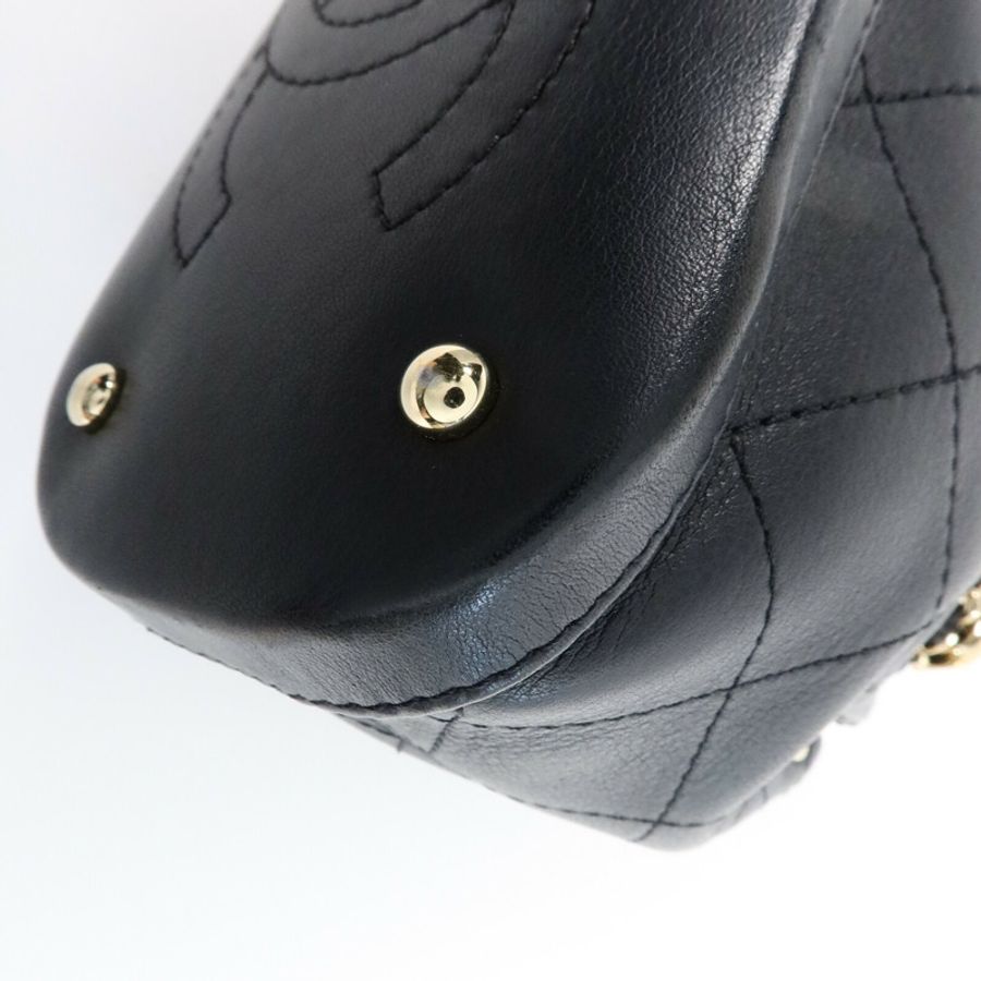 CHANEL 羊皮皮革Bucket Bag鏈帶肩背袋-10